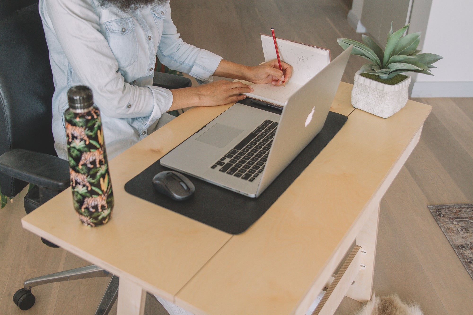 Deskmate Home Office Desk Mat - Black